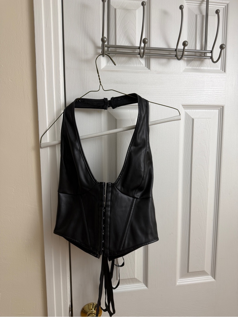 SHEIN Black Faux Leather Lace-Up Corset Crop Top